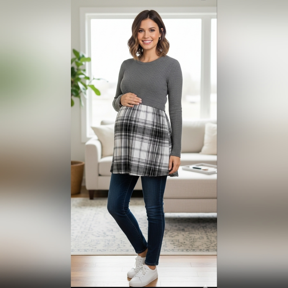 🤰🏽 5 For $25 Motherhood Maternity Gray Ribbed Knit Top